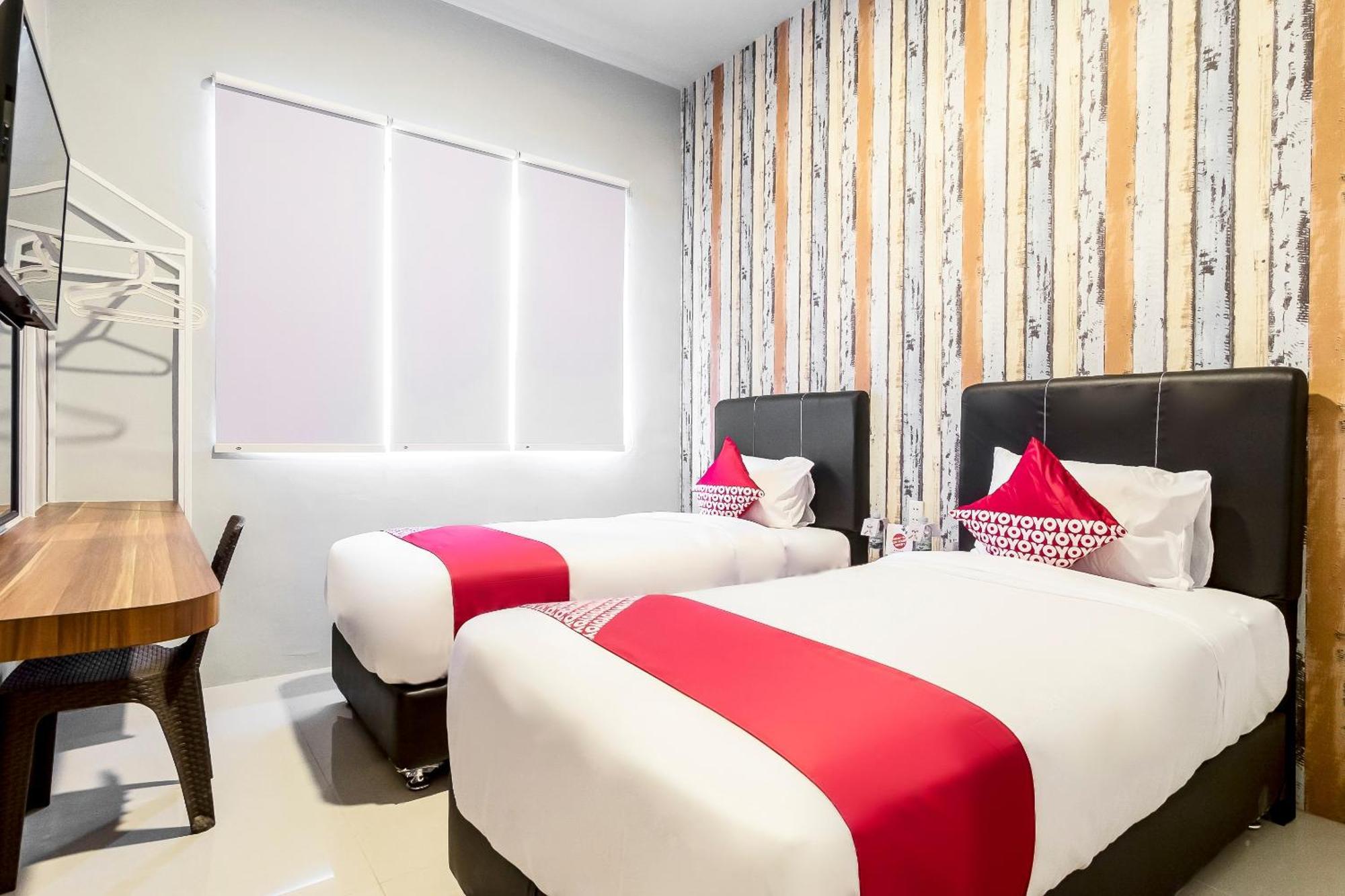Super Oyo 360 Mangaan Residence Medan Buitenkant foto