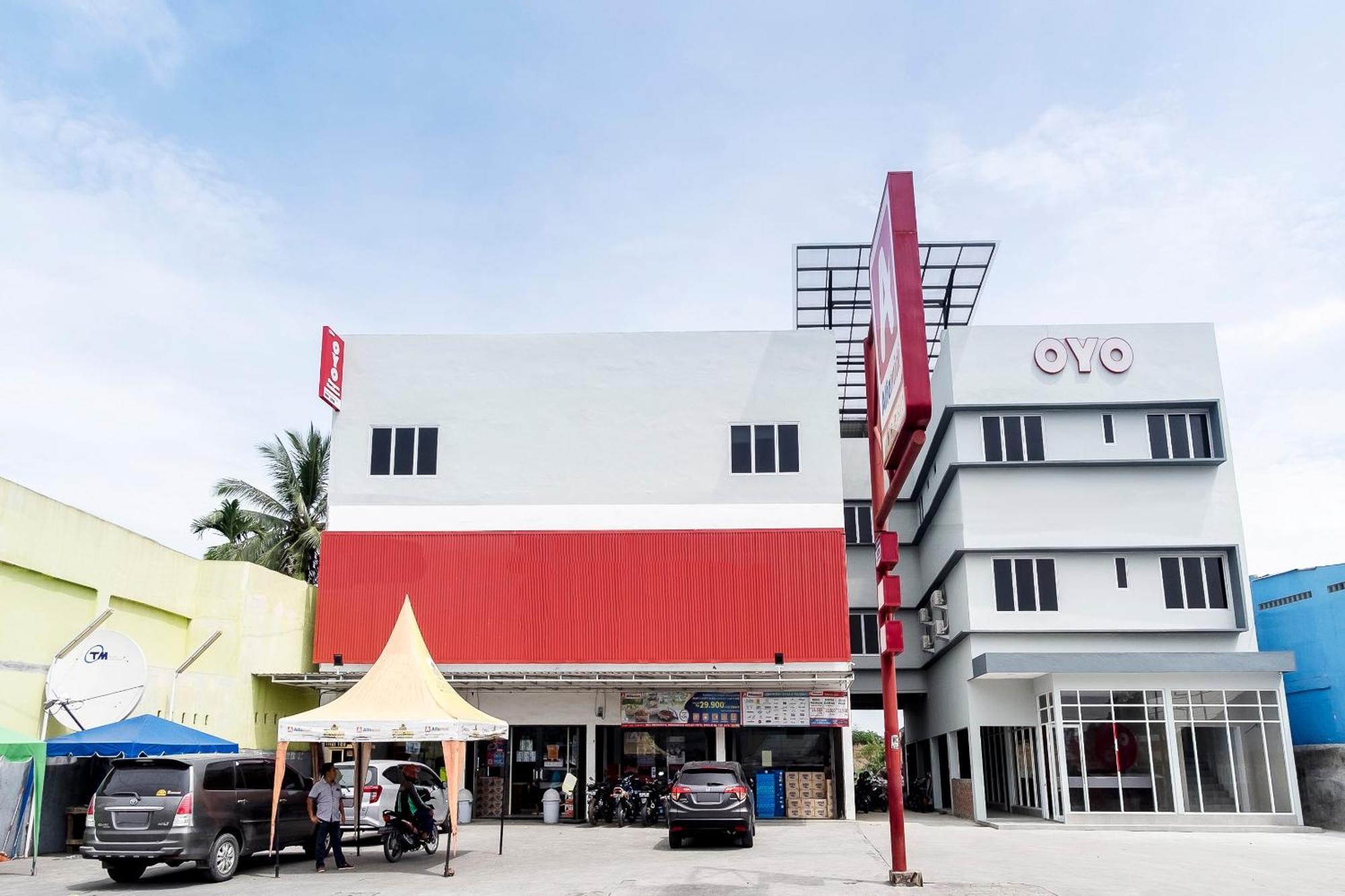 Super Oyo 360 Mangaan Residence Medan Buitenkant foto